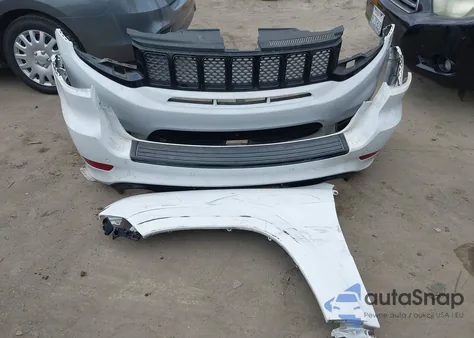 2017 Jeep Grand Cherokee Srt 4X4 from USA, damaged, VIN 1C4RJFDJ8HC810030